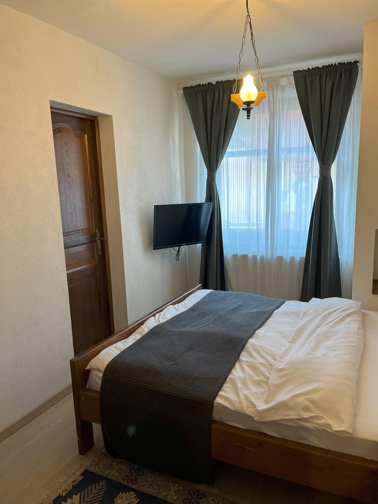 Cozy Apartment Brasov Ngoại thất bức ảnh