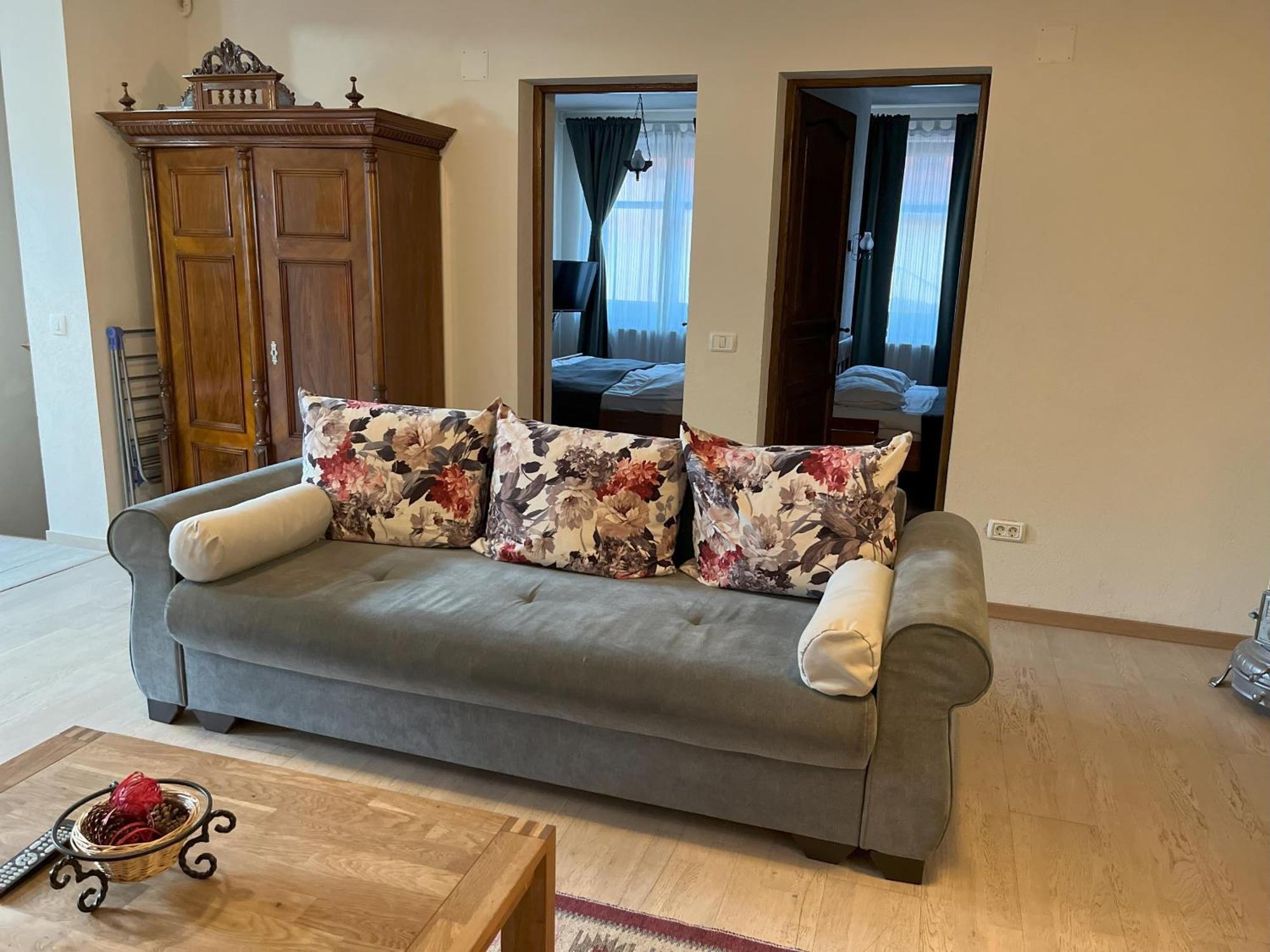 Cozy Apartment Brasov Ngoại thất bức ảnh