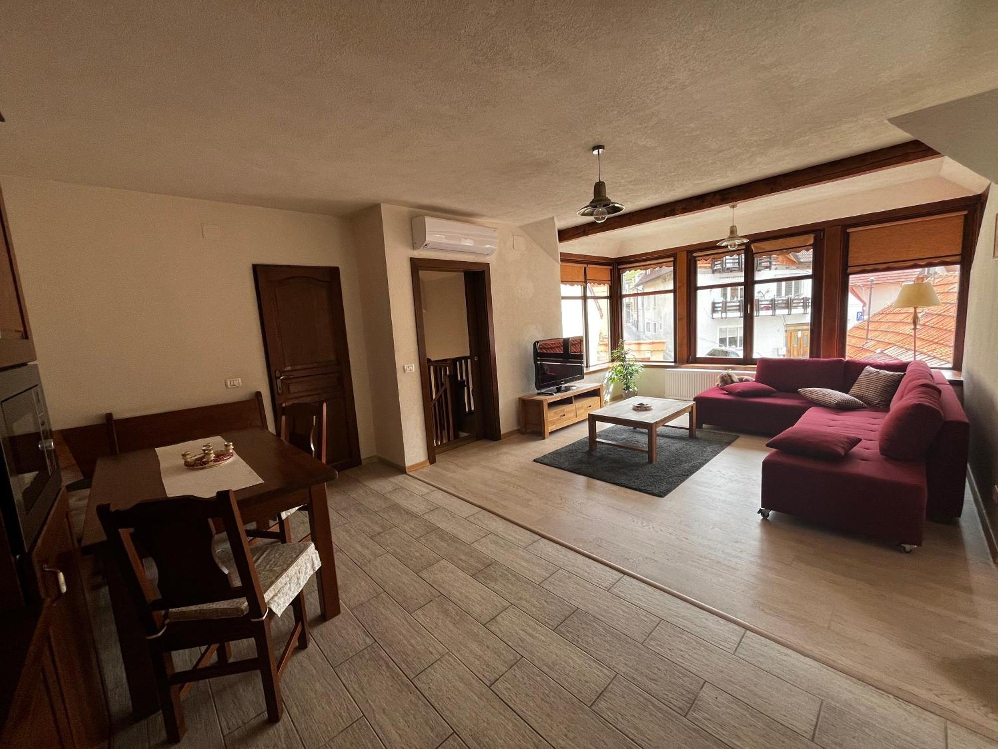 Cozy Apartment Brasov Ngoại thất bức ảnh