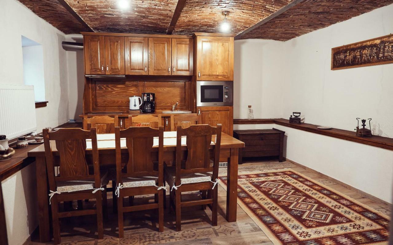 Cozy Apartment Brasov Ngoại thất bức ảnh